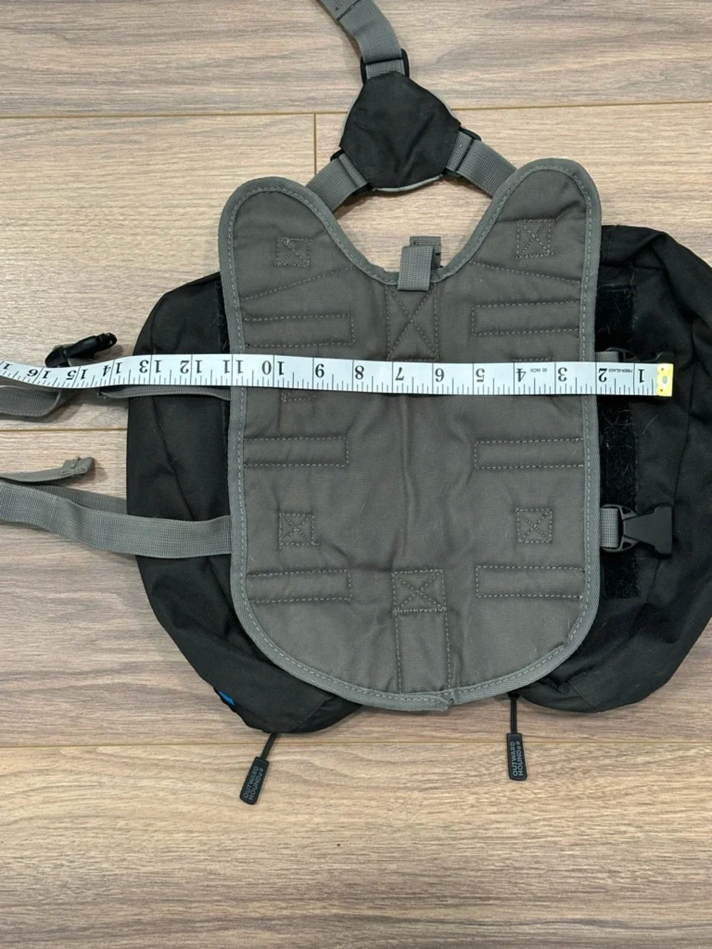 Outward Hound Harness w/ Removable Daypack S/M